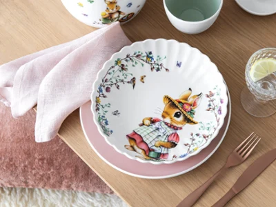 Bol Spring Fantasy Anna Une décoration de table avec un bol Spring Fantasy de Villeroy & Boch.